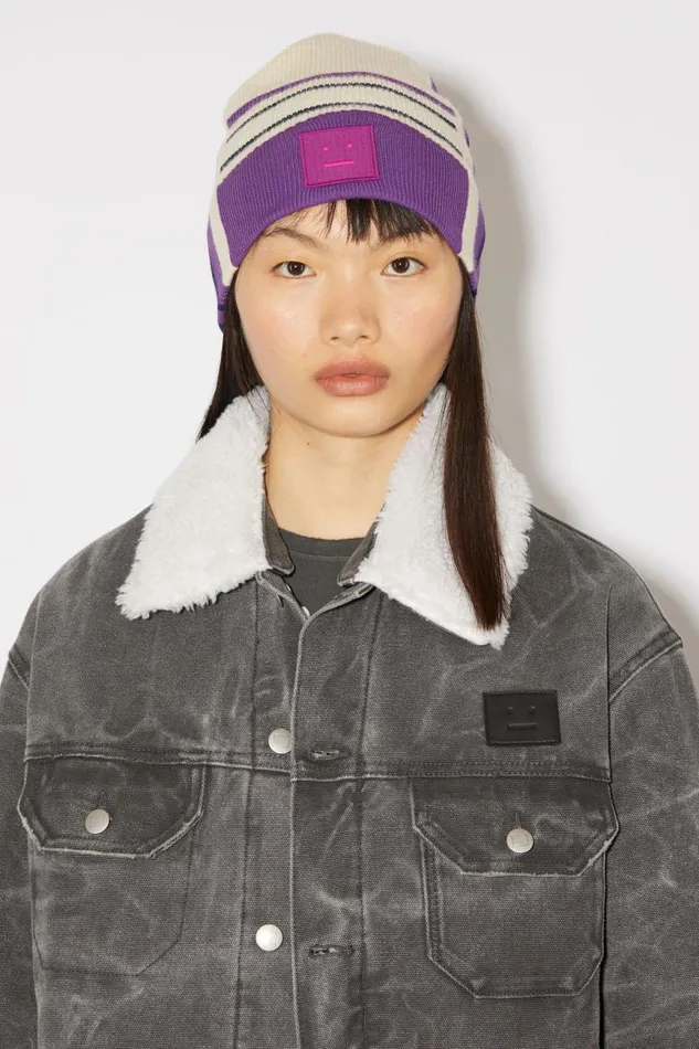 Women Large Face Patch Beanie Oatmeal Melange Acne Studios Hats