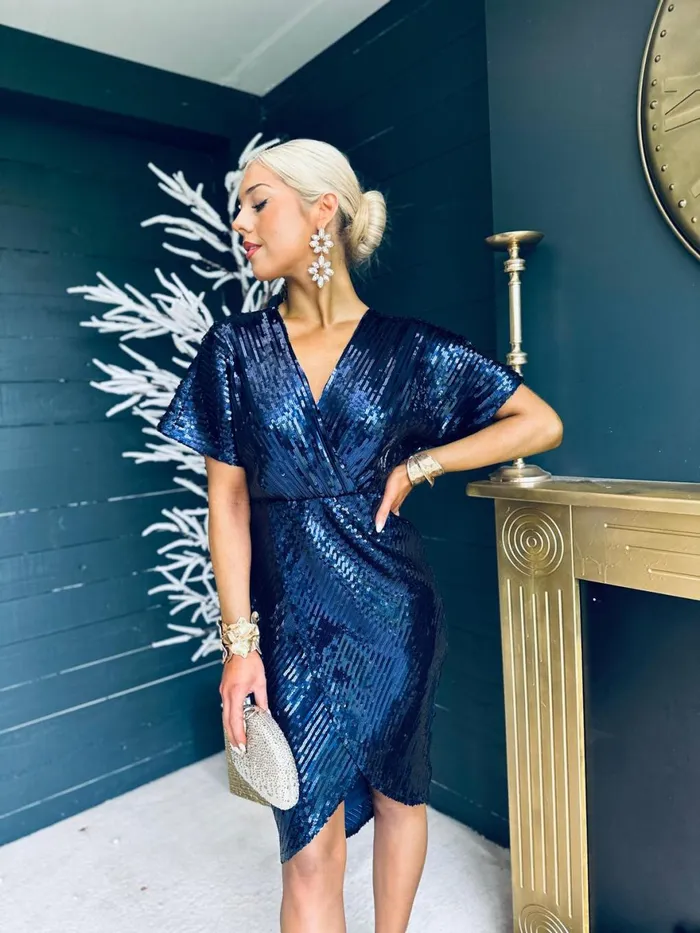 Women Mini Canella Lane Novah Sequin Detailed Midi Dress Navy