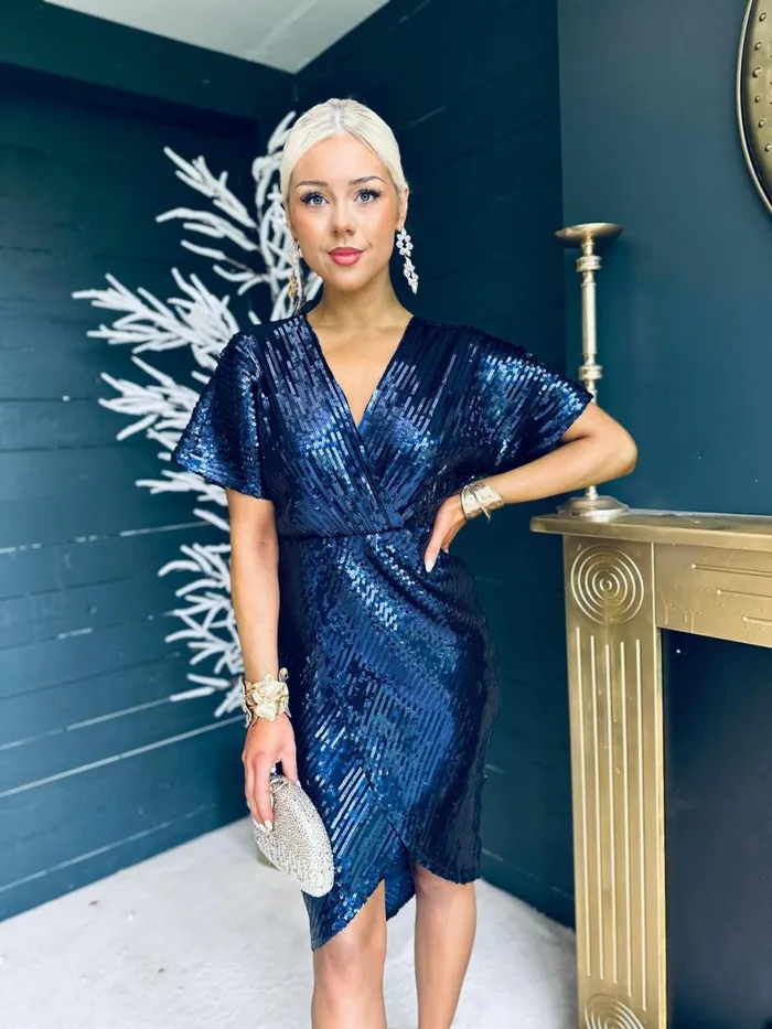 Women Mini Canella Lane Novah Sequin Detailed Midi Dress Navy