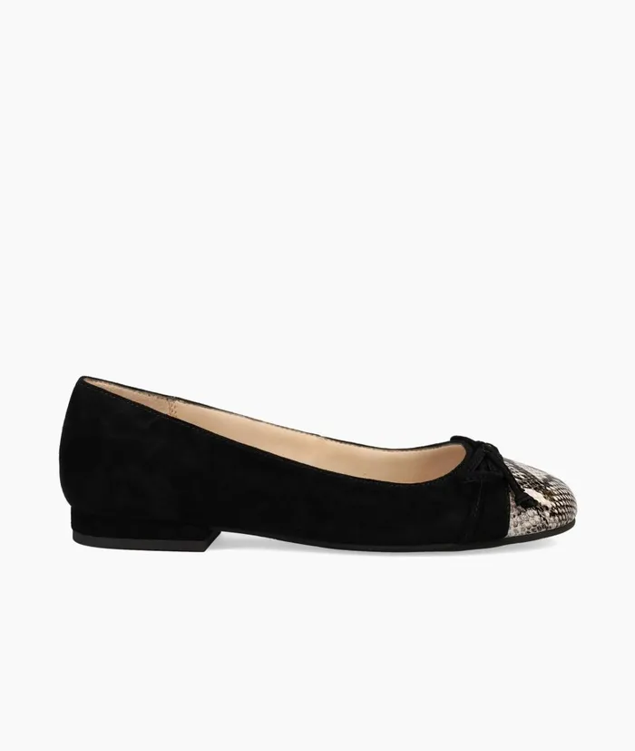 Women Saida Flat 8211 Black Pelle Moda Flats