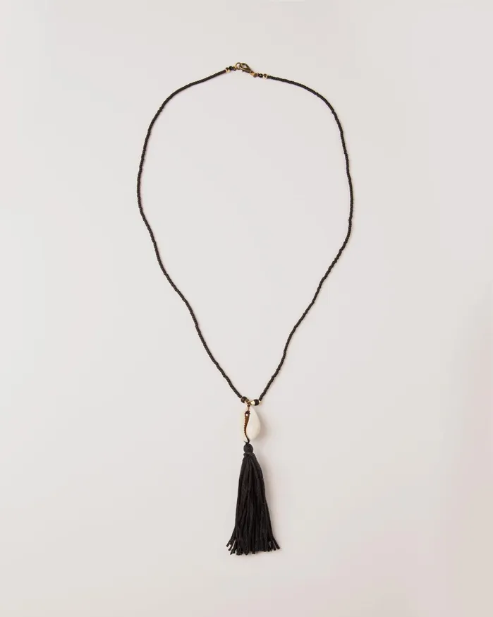 Women Shell Tassle Necklace Black YMC Jewellery