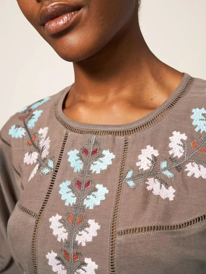 Women SHIRTS and BLOUSES White Stuff MOLLIE EMBROIDERED TOP Natural Multi Women SHIRTS and BLOUSES White Stuff MOLLIE EMBROIDERED TOP Natural Multi