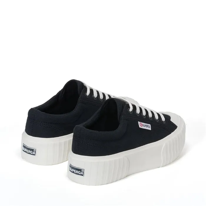 Women Sneakers Woman 2631 STRIPE PLATFORM Low Cut BLACKWHITE AVORIO Superga Low Cut