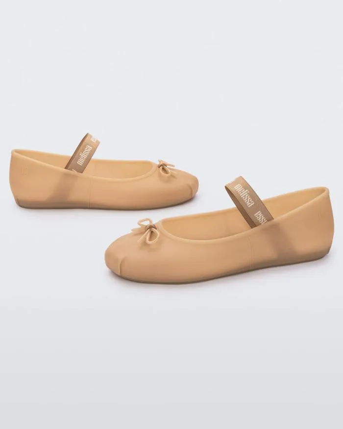 Women Sophie Beige Melissa Flats