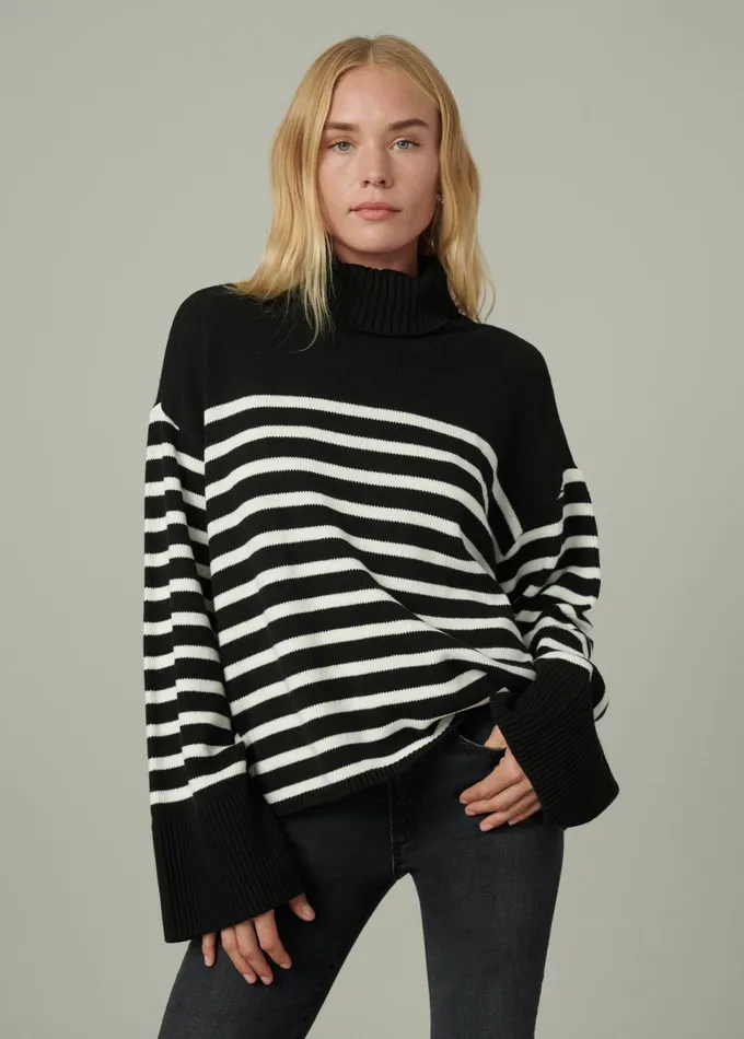 Women Sweaters Joe039s Jeans THE PENELOPE STRIPE SWEATER Black White Stripe
