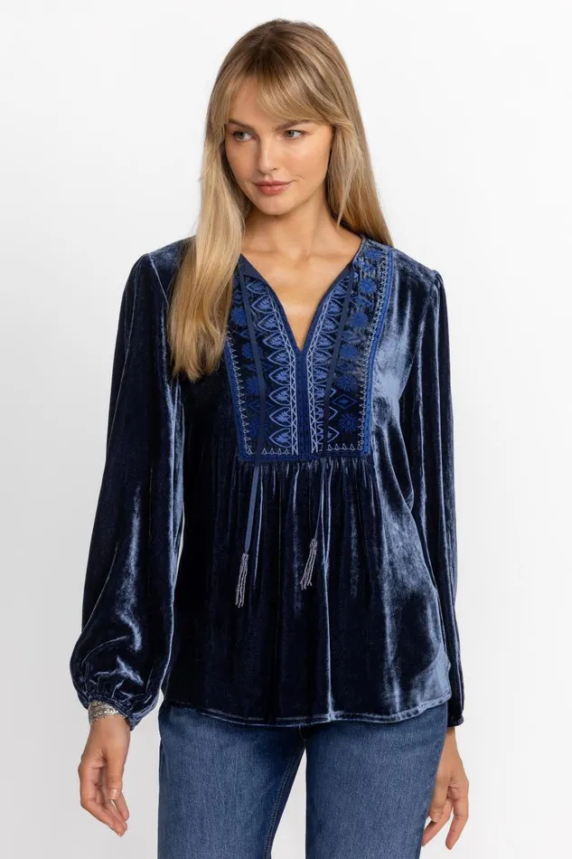 Women Tops Johnny Was CURVED HEM PRAIRIE BLOUSE Marine Blue Women Tops Johnny Was CURVED HEM PRAIRIE BLOUSE Marine Blue
