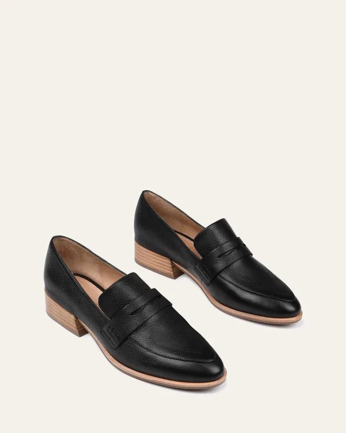 Women Xenos loafers black leather LACE UP and LOAFERS jomercer