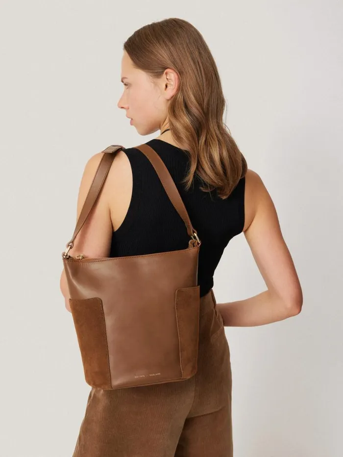 York Slouchy Bucket Bag Tan Women Jigsaw Bags
